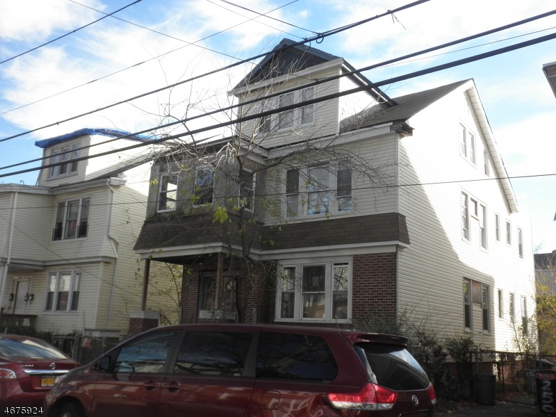 246-248 Wainwright St, Newark, NJ 07112 - photo 1