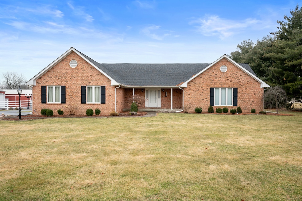 8313 E County Road 300 S, Plainfield, IN 46168 - photo 1