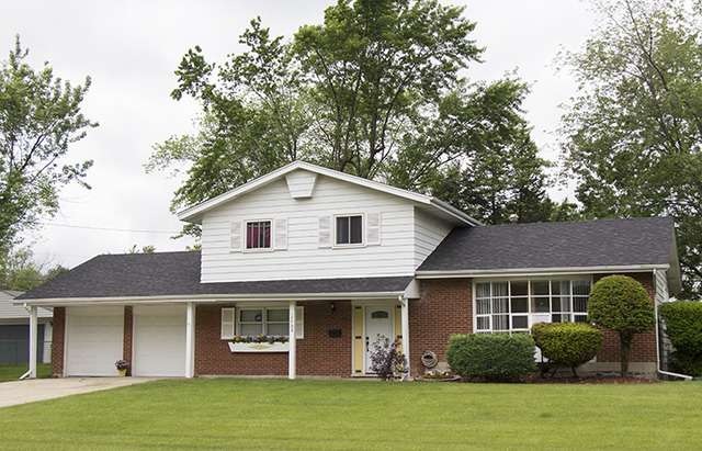 17700 Rosewood Terrace, Country Club Hills, IL 60478 - photo 1