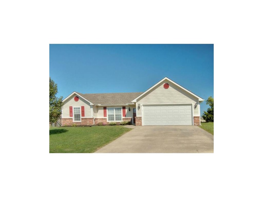 Charming 3 bedroom home in Baldwin City!