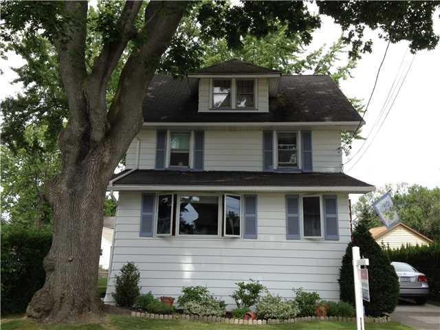 Exterior Front. Welcome to 609 Garfield St.