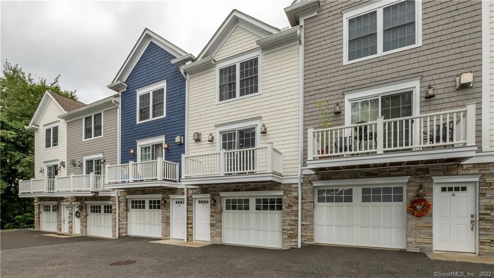 12 Willard Rd unit 7, Norwalk, CT 06851 - photo 1