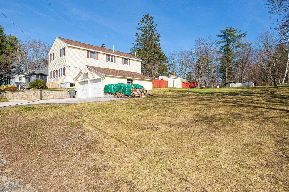35 Elmer Ave, Hooksett, NH 03106 - photo 1
