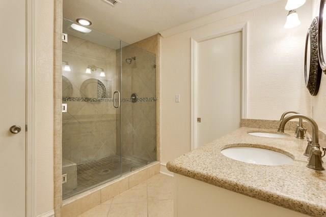 701 W Gore Ave, Pharr, TX 78577 - photo 1