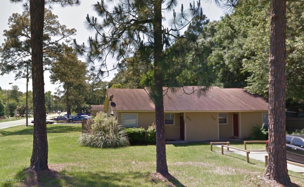 5237 Plymouth St, Jacksonville, FL 32205 - photo 1