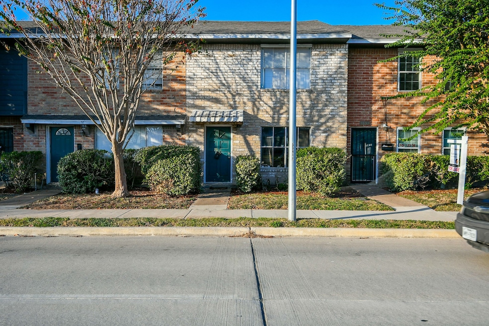 7851 Fuqua St, Houston, TX 77075 - photo 1