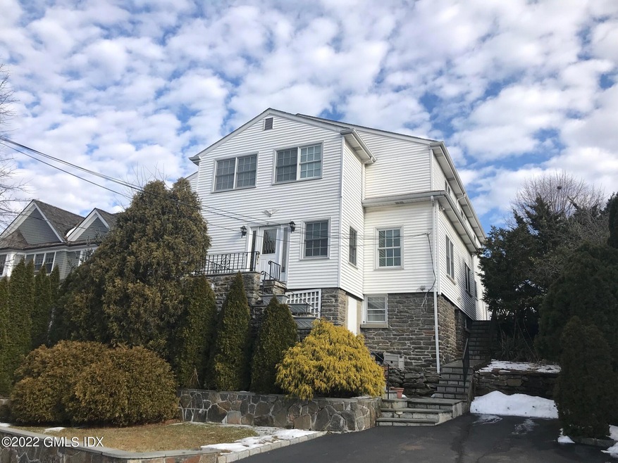 57 Locust St unit 2, Greenwich, CT 06830 - photo 1