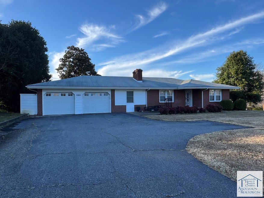 1048 Joseph Martin Hwy, Martinsville, VA 24112 - photo 1