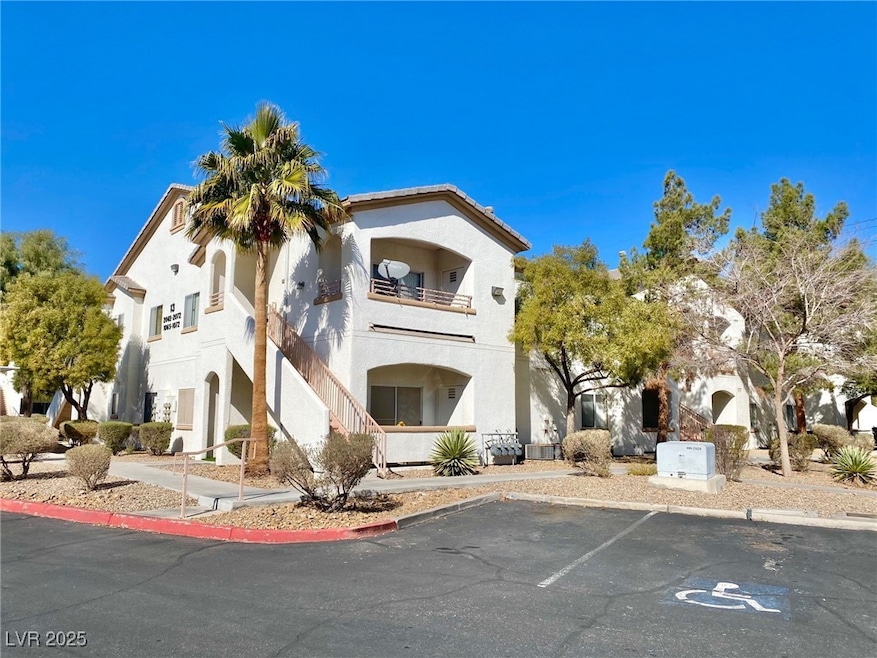 For Rent $1,075/month