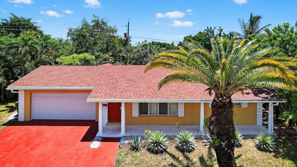 For Sale $599,000 • Co-Listing Agent