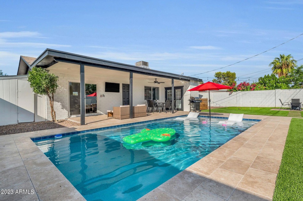 Sold $828,000 • Co-Listing Agent