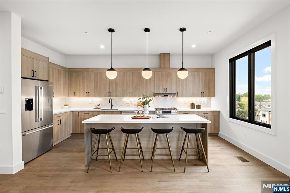 Be the First to Live in this Stunning Brand-New Construction the Luxury Loft Residences