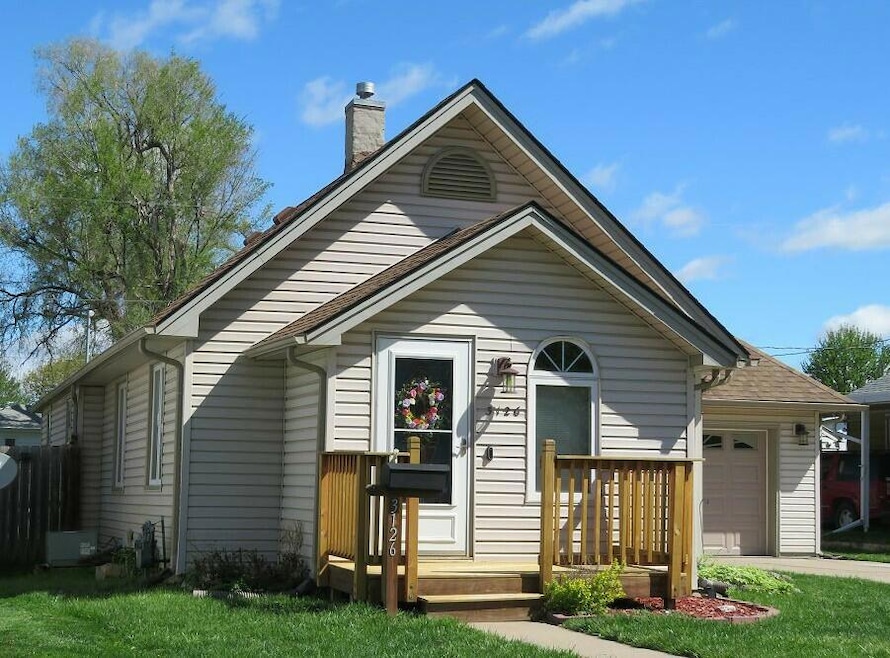 3126 4th Ave, Council Bluffs, IA 51501 - photo 1