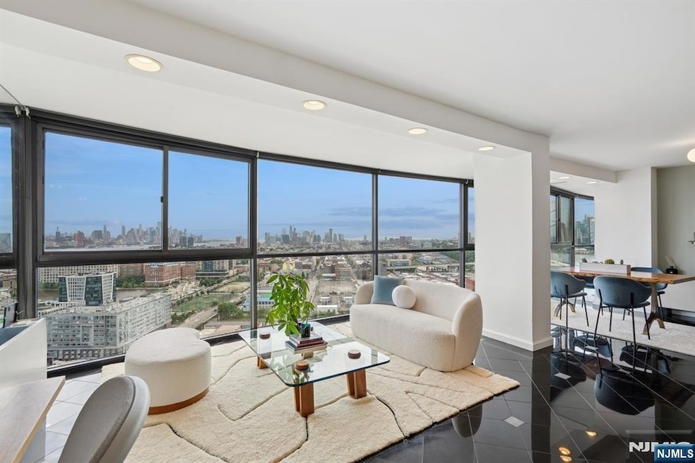 Troy Towers unit 1012, Union City, NJ 07087 - photo 1