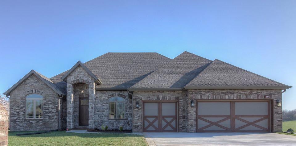 17434815_1097749980371572_62369396021342