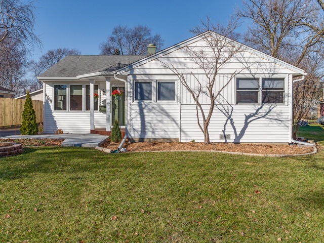 2709 Flicker Ln, Rolling Meadows, IL 60008 - photo 1