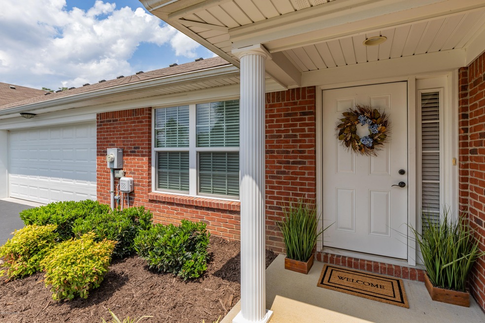 10607 Glenmary Springs Dr, Louisville, KY 40291 - photo 1