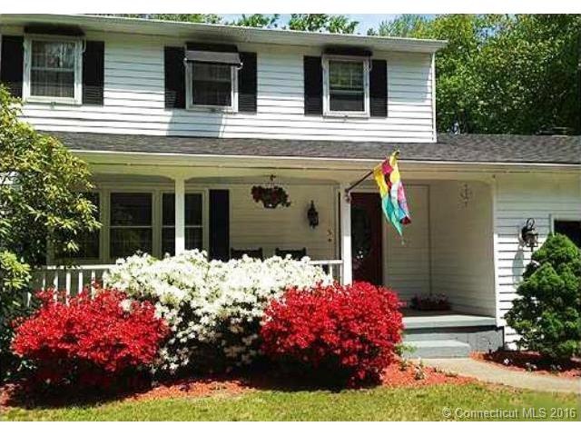 5 Rosanne Ln, Plainville, CT 06062 - photo 1