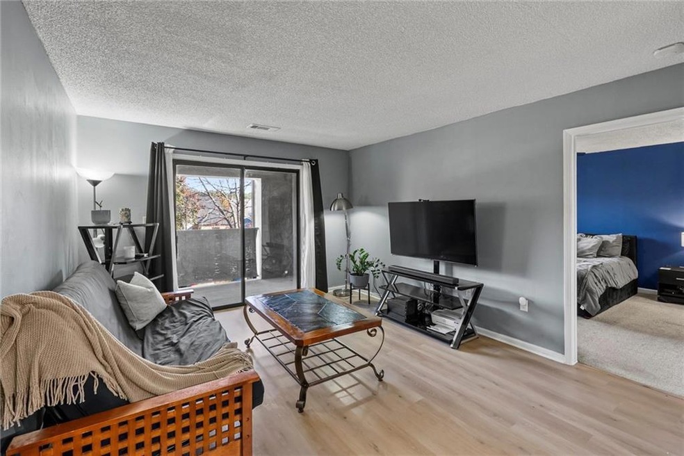 Lenox Green unit L-163, Atlanta, GA 30324 - photo 1