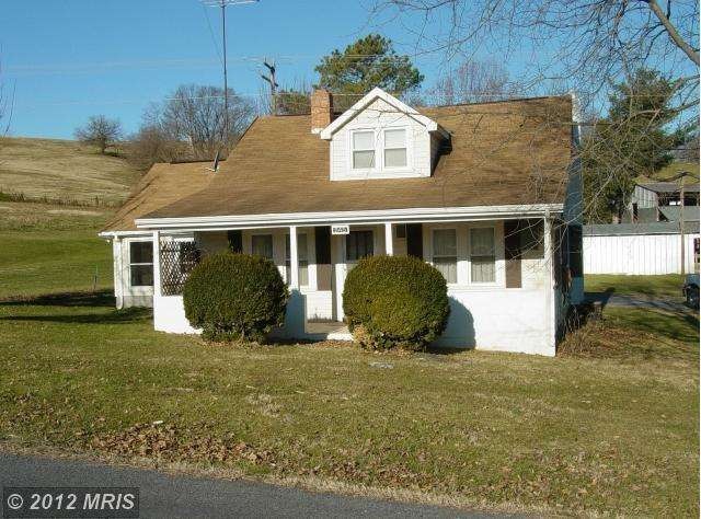 845 Turkey Knob Rd, Quicksburg, VA 22847 - photo 1