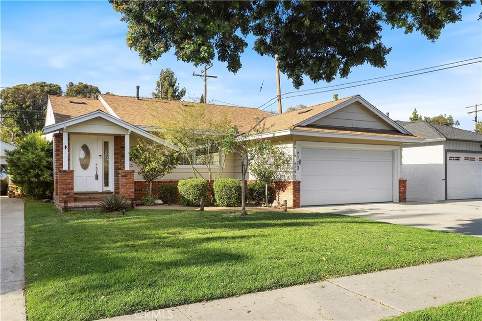 6723 E Hanbury St, Long Beach, CA 90808