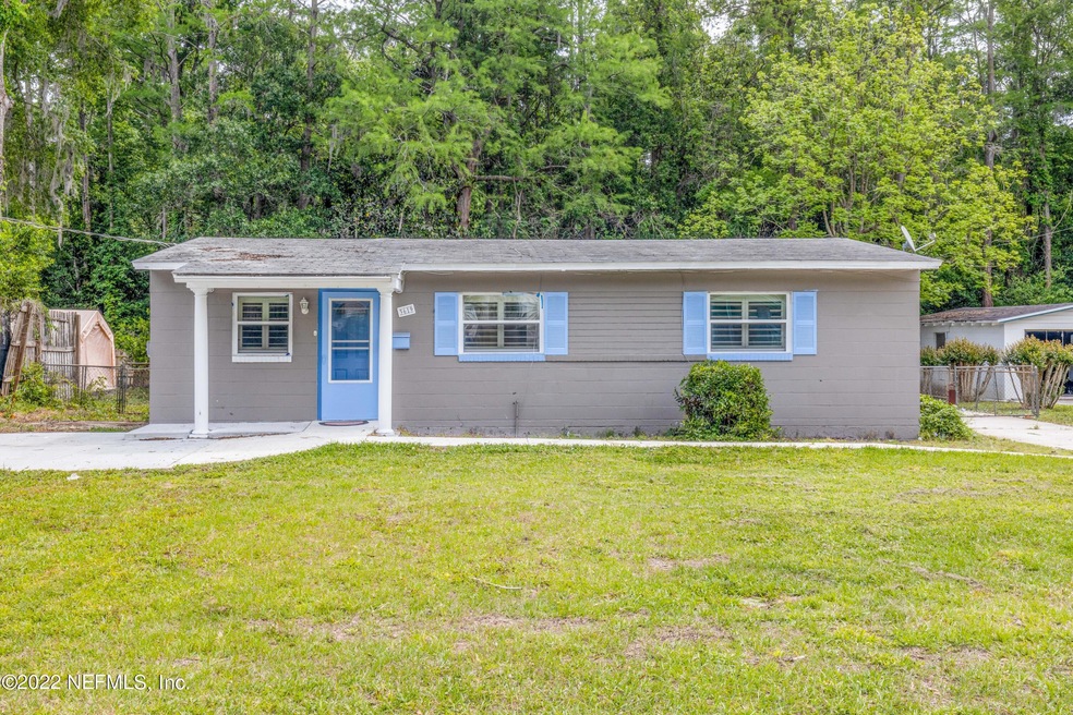 3619 Eve Dr W, Jacksonville, FL 32246 - photo 1