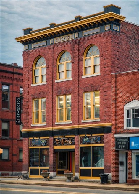 361 Central St unit 5, Franklin, NH 03235 - photo 1