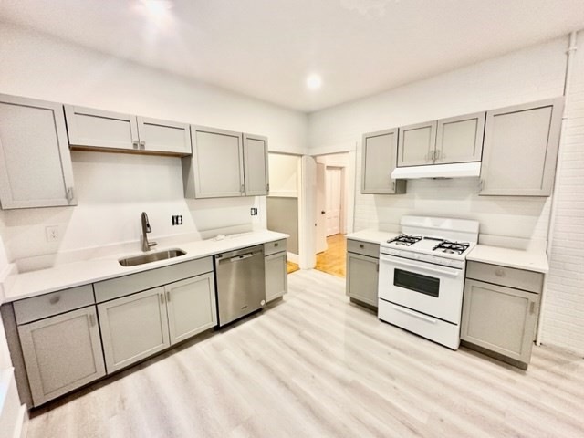 14 Stanford Terrace unit 1, Somerville, MA 02143 - photo 1