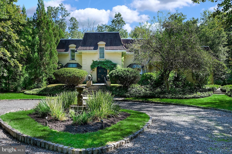 107 Woods Rd, East Windsor, NJ 08520 - photo 1