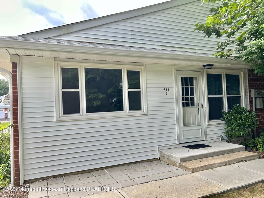 611 Willow St unit C, Lakehurst, NJ 08733 - photo 1