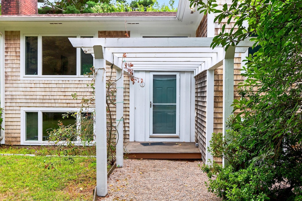 11 Barnabas Rd, Falmouth, MA 02540 - photo 1