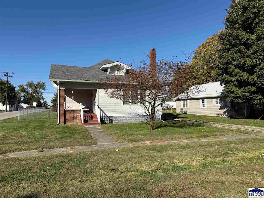 230 W Broadway St, Shelburn, IN 47879 - photo 1
