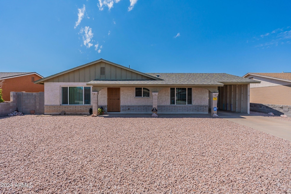 5407 W Monte Vista Rd, Phoenix, AZ 85035 - photo 1