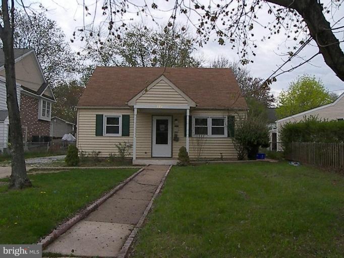 178 Manassas Dr, Manassas Park, VA 20111 - photo 1