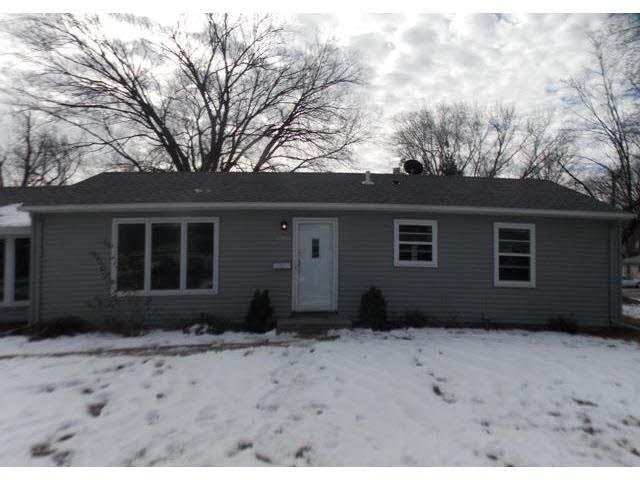 8301 Garfield Ave S, Bloomington, MN 55420 - photo 1