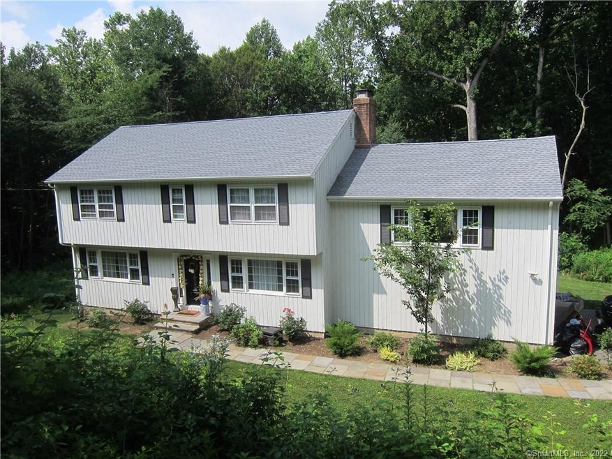 70 Old Hollow Rd, Trumbull, CT 06611 - photo 1