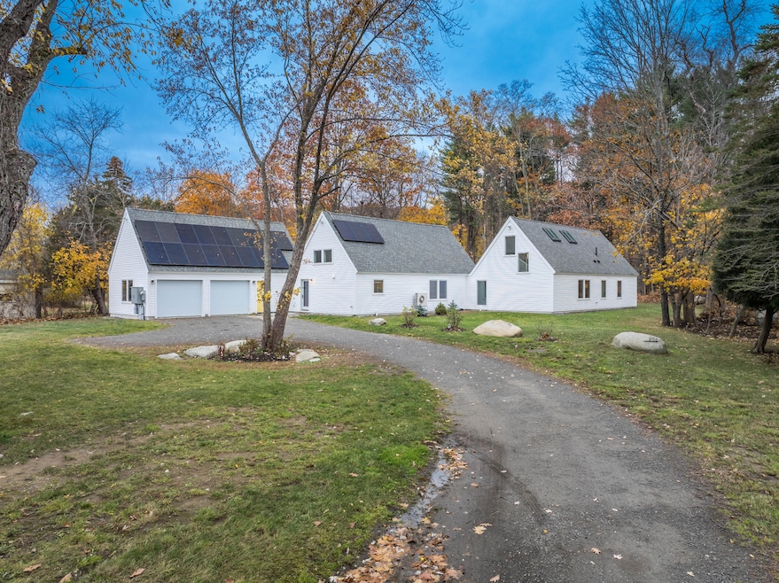 956 Main St, Eliot, ME 03903 - photo 1