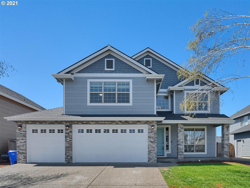 652 June Dr, Molalla, OR 97038 - photo 1