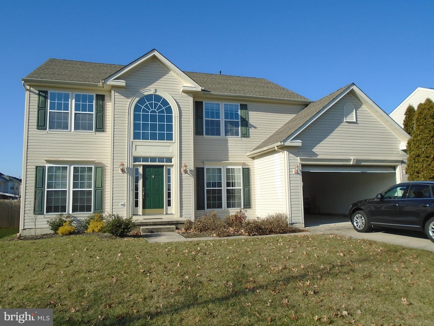 729 Sherwood Dr, Williamstown, NJ 08094 - photo 1