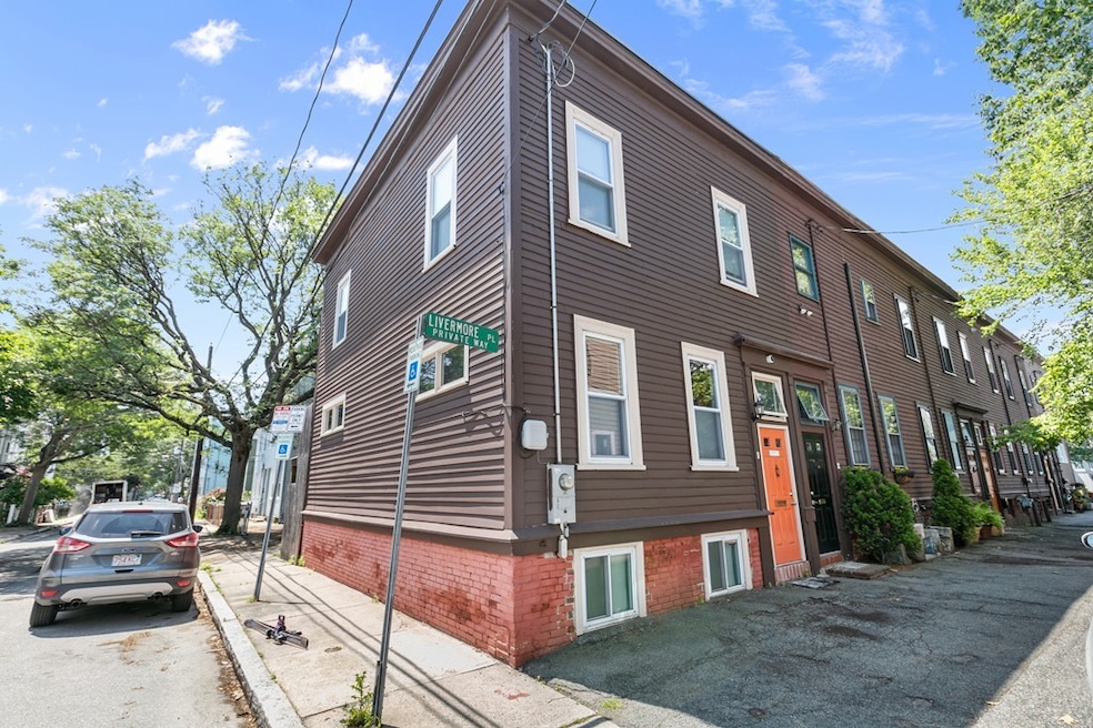 6 Livermore Place, Cambridge, MA 02141 - photo 1