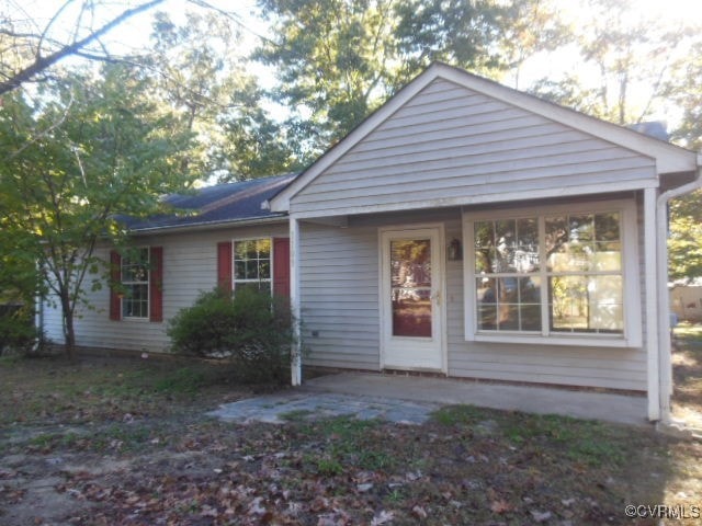 1109 Traywick Ct, Chester, VA 23836