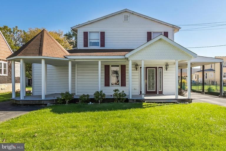 2109 Lodge Forest Dr, Sparrows Point, MD 21219 - photo 1