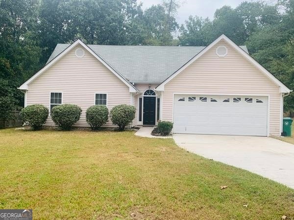 2242 Margaret Ct, Lithonia, GA 30058 - photo 1