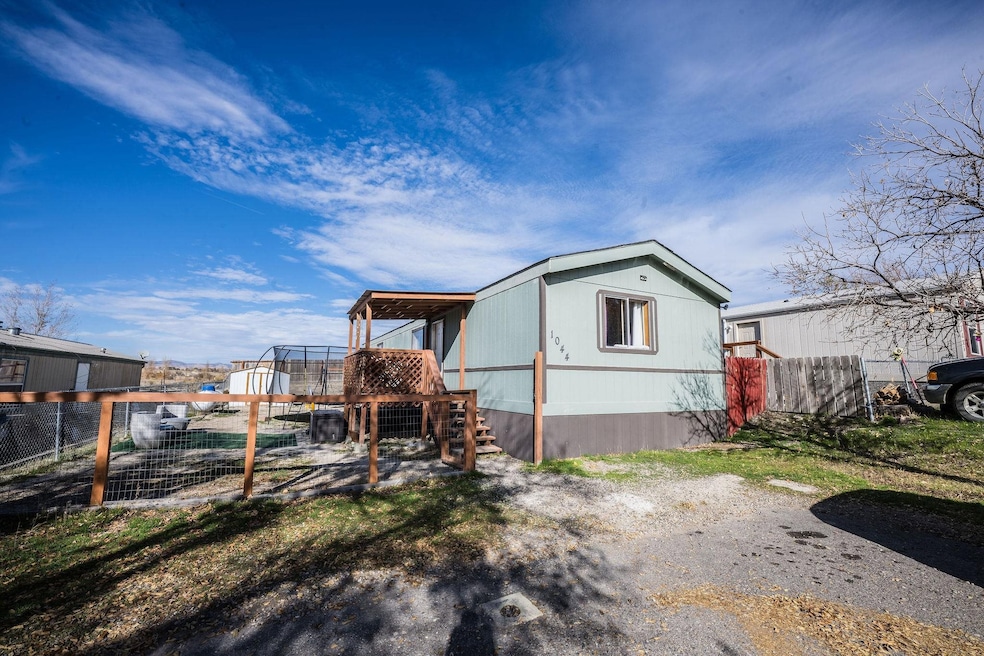 1044 Gilsonite Ave, MacK, CO 81525 - photo 1