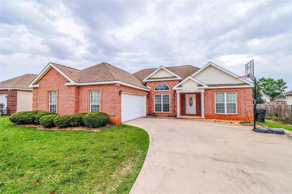 302 Faybrook Dr, Byron, GA 31008 - photo 1