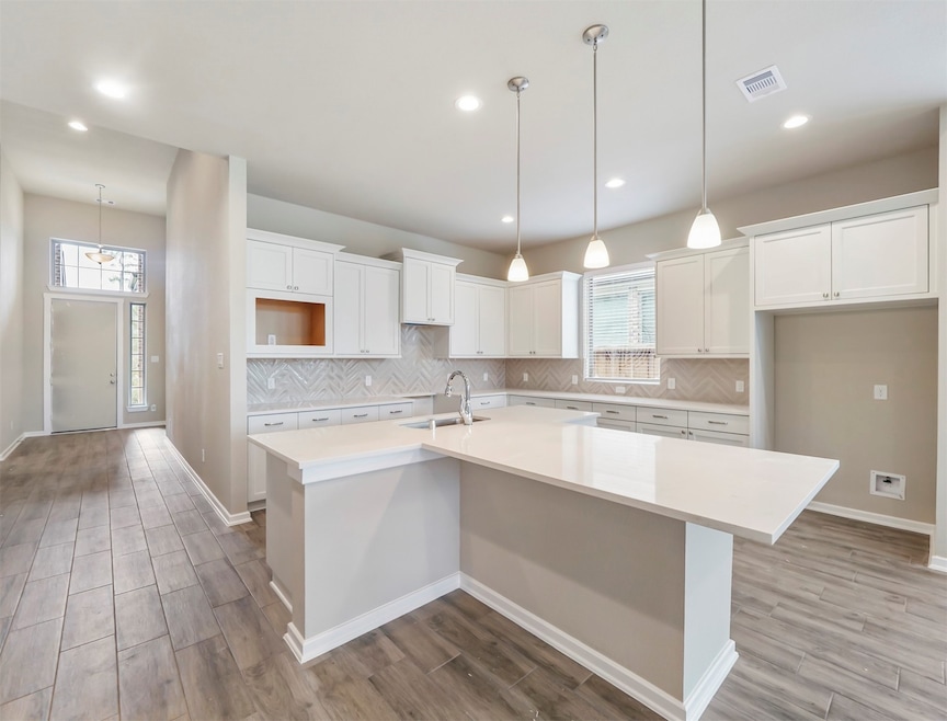 1923 Hickory St, Tomball, TX 77375 - photo 1