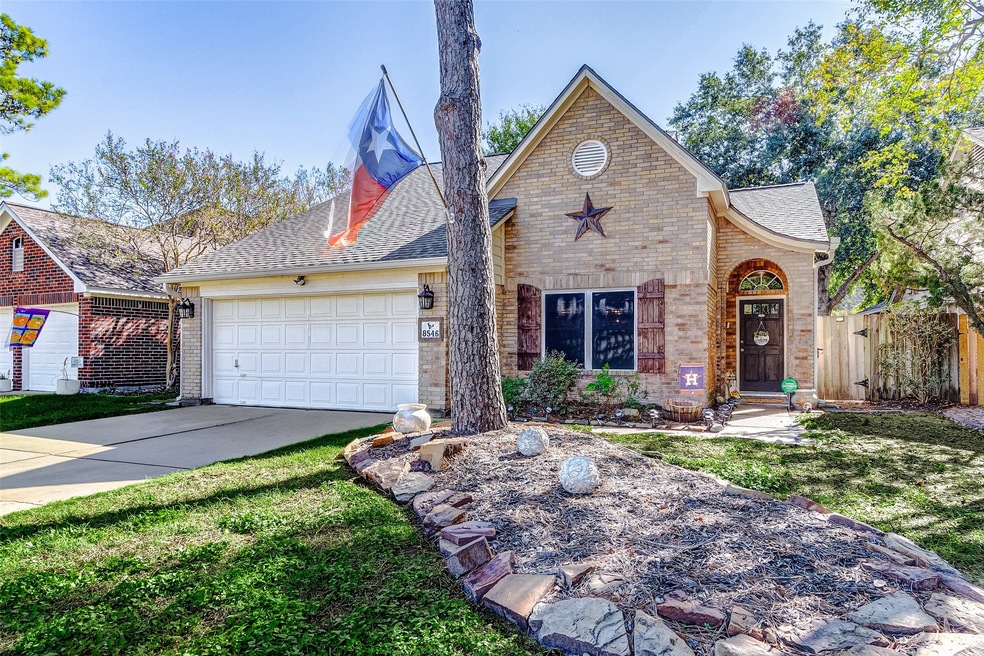 8546 Spring Green Dr, Houston, TX 77095 - photo 1