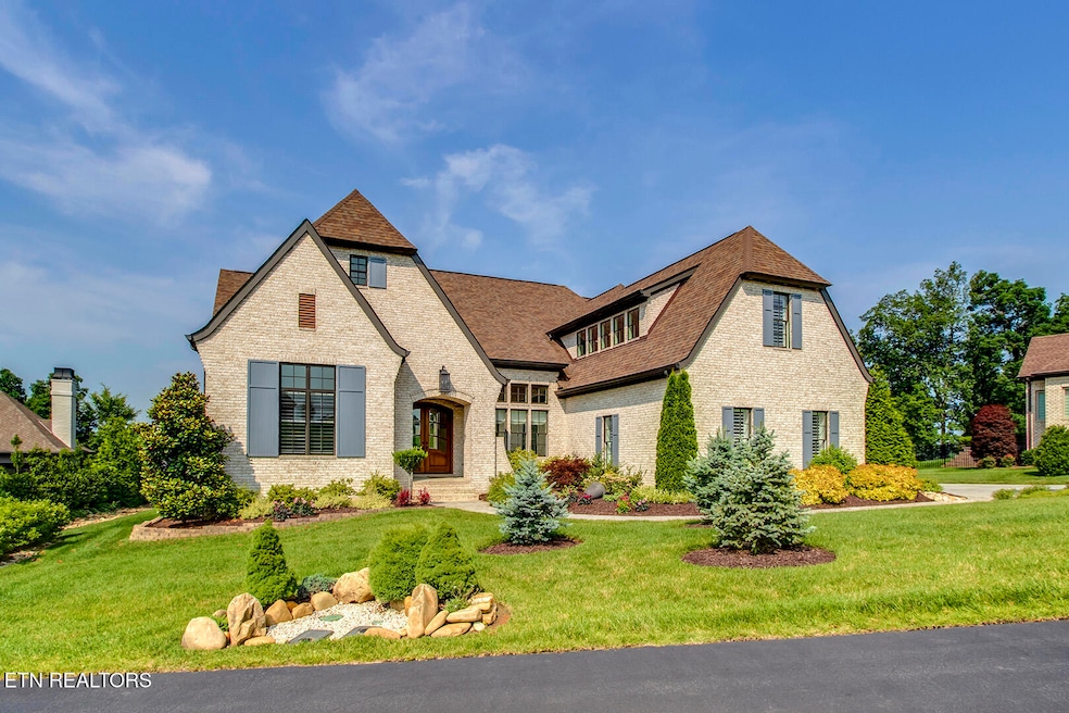 For Sale $3,200,000
