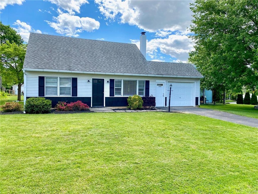 1415 Merion Ave, Easton, PA 18045 - photo 1