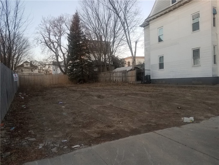 25 Rutland St, Providence, RI 02907 - photo 1